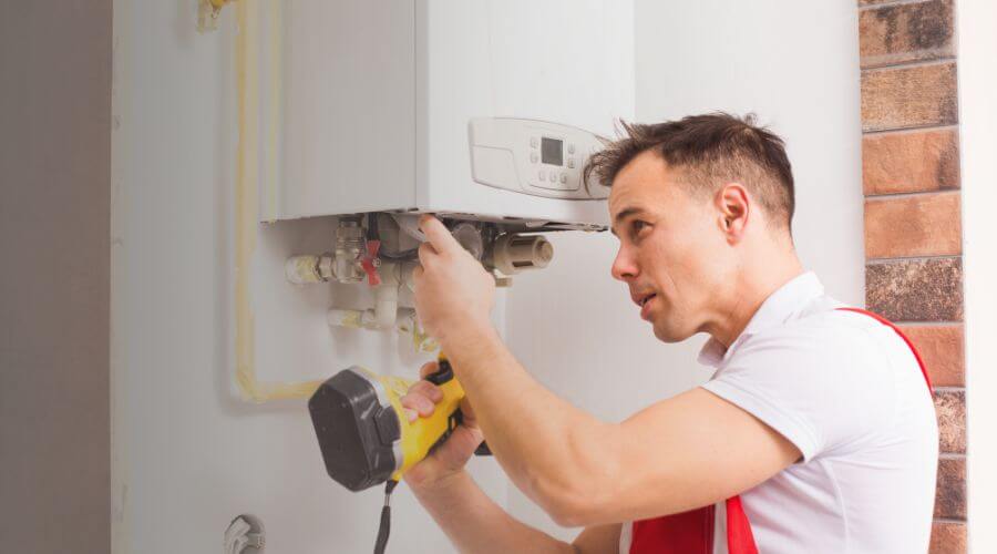 Expert burst pipe repair services in Protem, MO